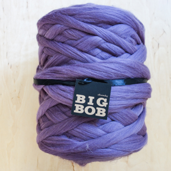 super-giant-chunky-yarn-merino-wool-roving-arm-knitting-DIY-in-lavender-purple-color