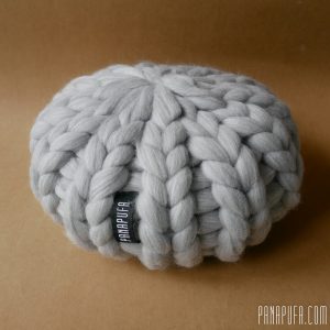 chunky-knit-merino-decorative-pillow-cuchion-panapufa-scandinavian-style-hygge-boho-interior-design-trends-2021