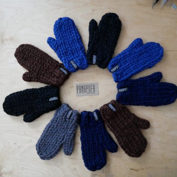 CHUNKY-knit-organic-merino-gloves-winter-hat-christmas-unique-gift-panapufa-