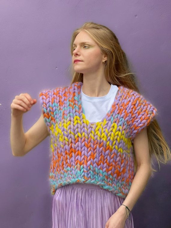 chunky-knit-VEST-merino-short-melange-handmade-handknitted-giant-yarn-sweater-pullover-oversize-bulky-wool-jumper-cardigan-0501